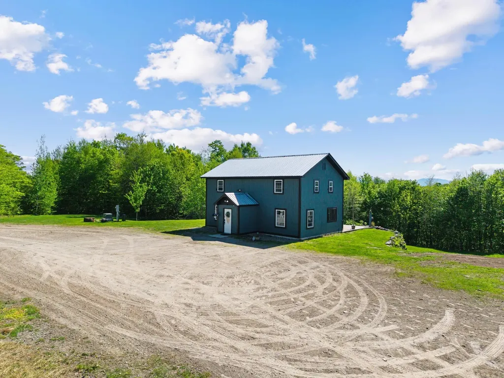 559 Valley View Drive Eden VT 05653