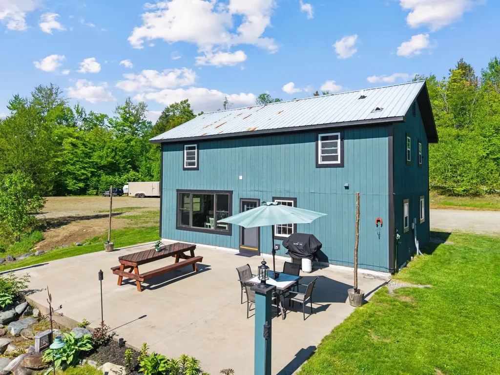 559 Valley View Drive Eden VT 05653