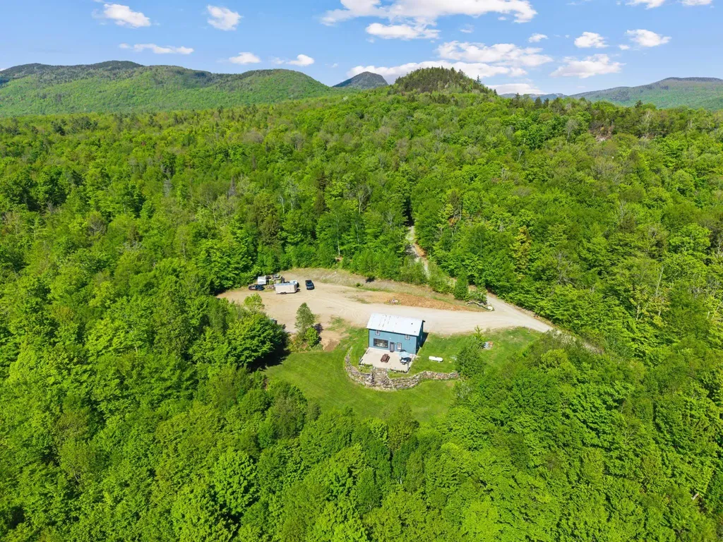 559 Valley View Drive Eden VT 05653