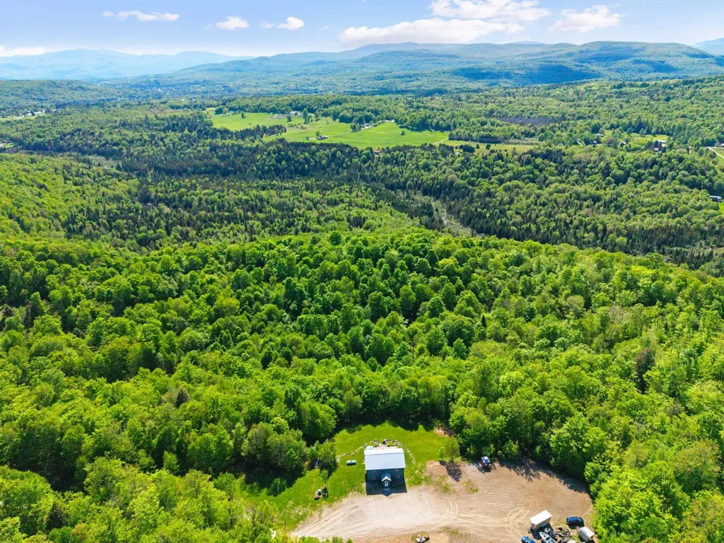 559 Valley View Drive Eden VT 05653