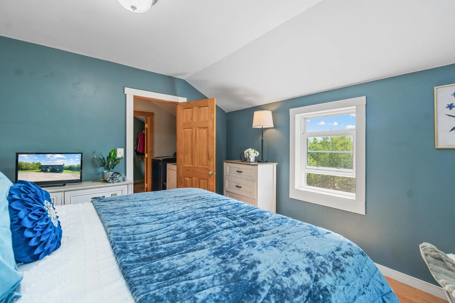 559 Valley View Drive Eden VT 05653