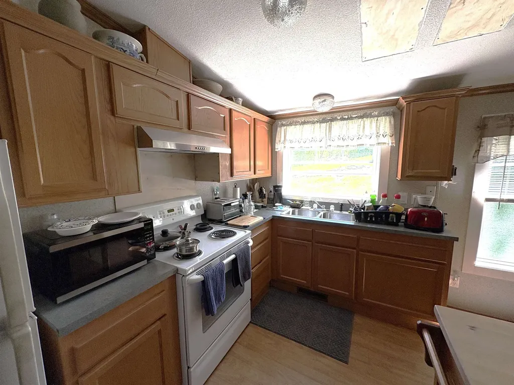 396 Rand Road Randolph VT 05061