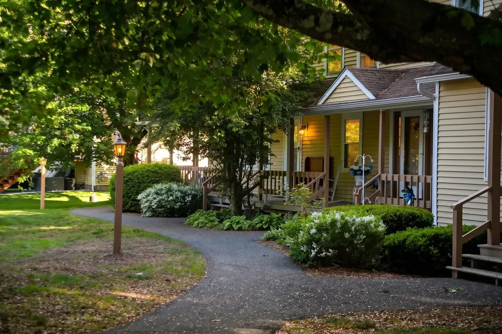 114 Winterwood Drive Londonderry NH 03053