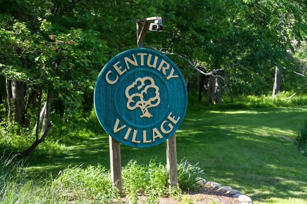 114 Winterwood Drive Londonderry NH 03053