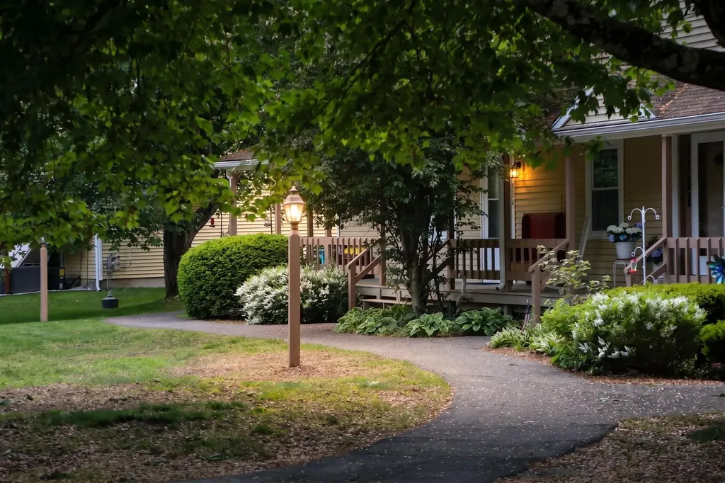 114 Winterwood Drive Londonderry NH 03053
