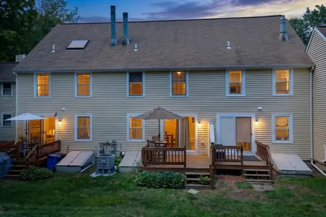 114 Winterwood Drive Londonderry NH 03053