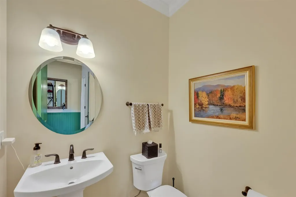 86 N Jefferson Road South Burlington VT 05403