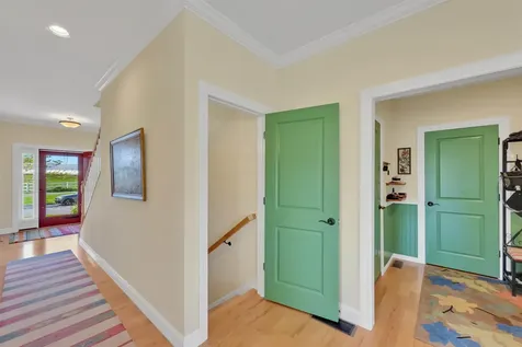 86 N Jefferson Road South Burlington VT 05403
