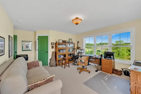 86 N Jefferson Road South Burlington VT 05403