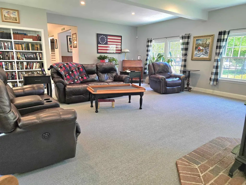 156 Bow Lane Conway NH 03860