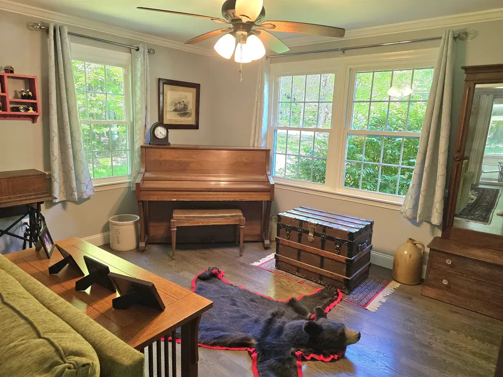 156 Bow Lane Conway NH 03860