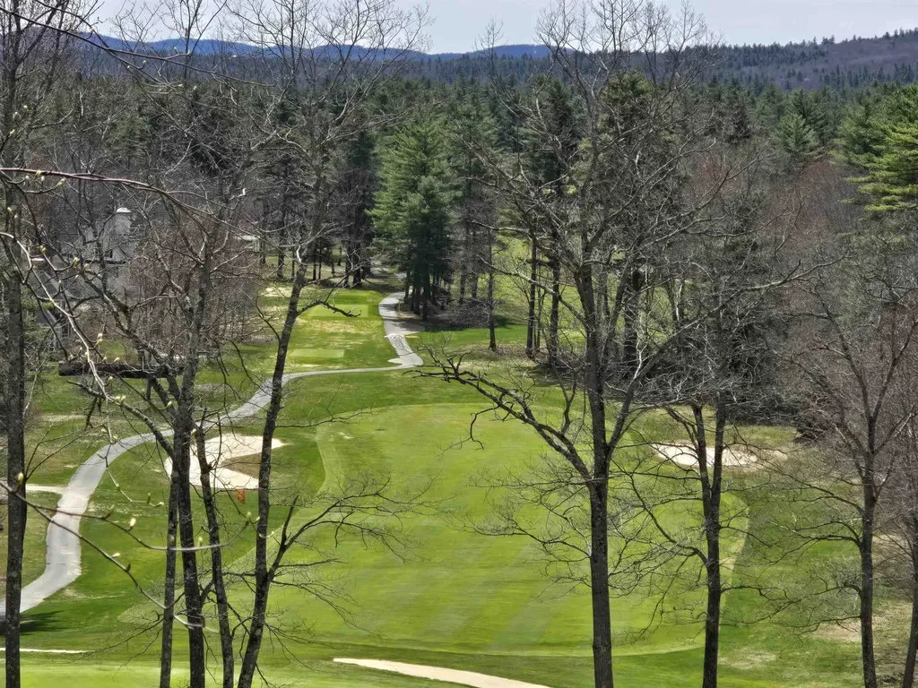 156 Bow Lane Conway NH 03860
