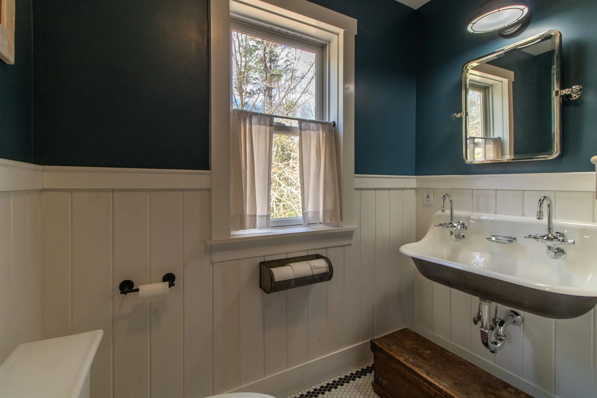 29 Dashney Road Burke VT 05832