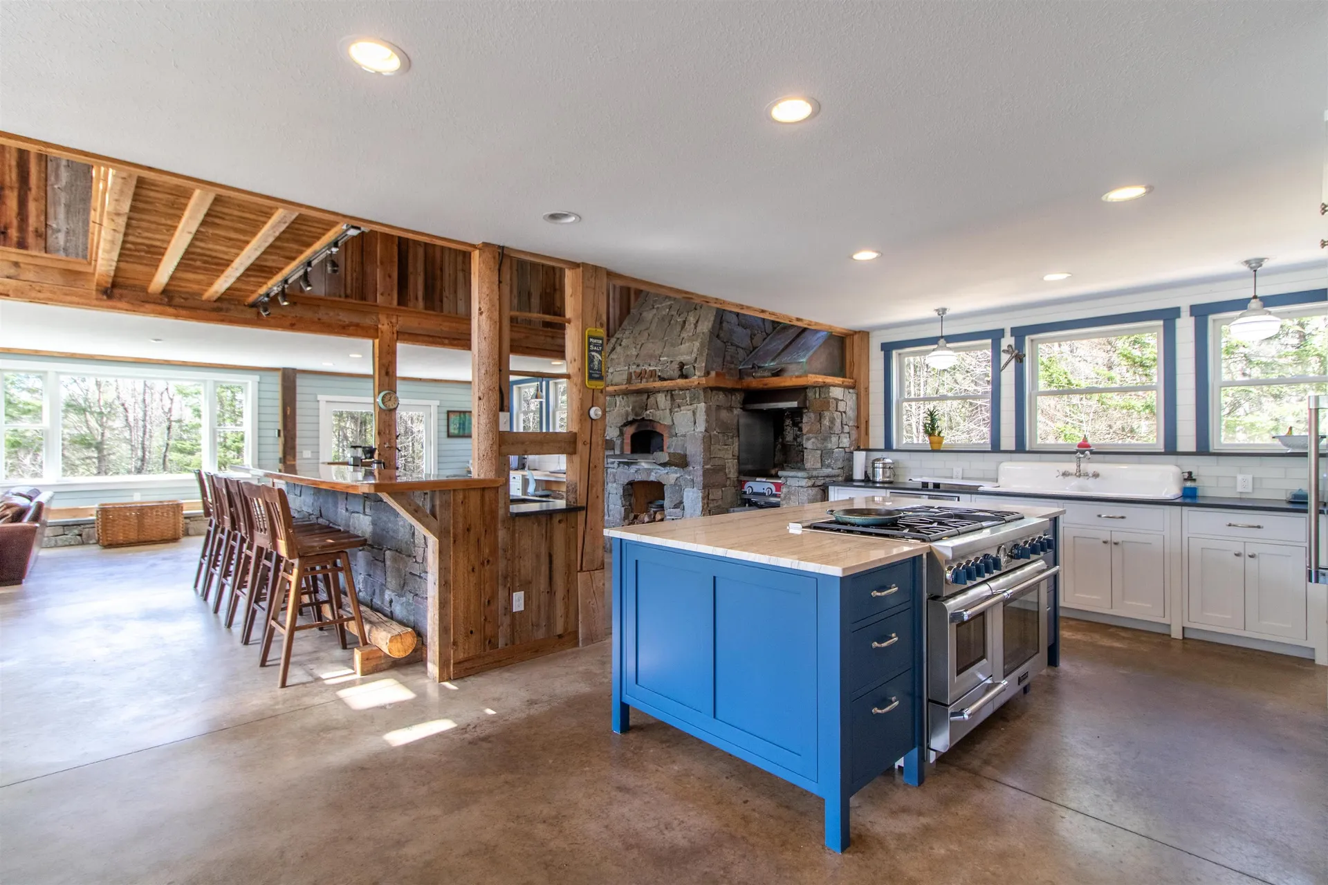 29 Dashney Road Burke VT 05832