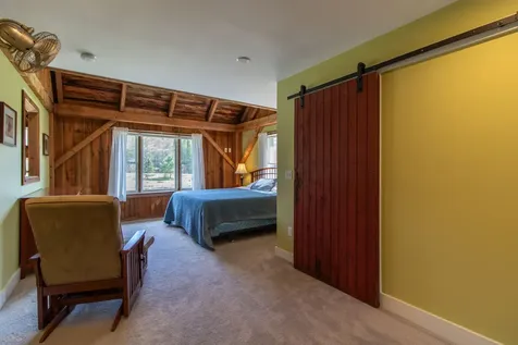 29 Dashney Road Burke VT 05832