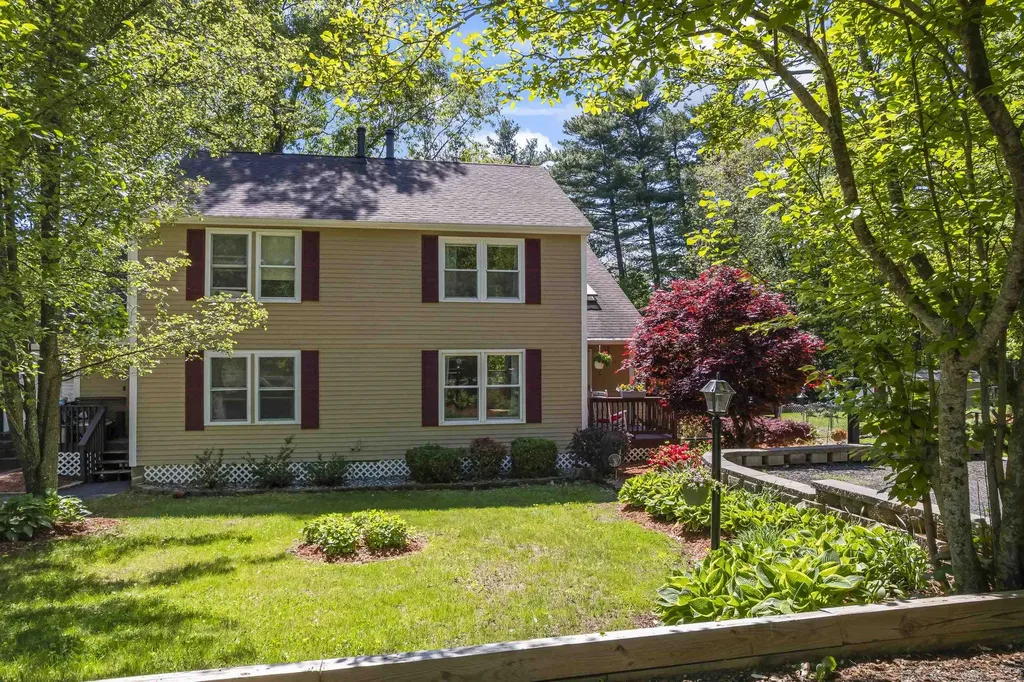 3 Richardson Drive Derry NH 03038