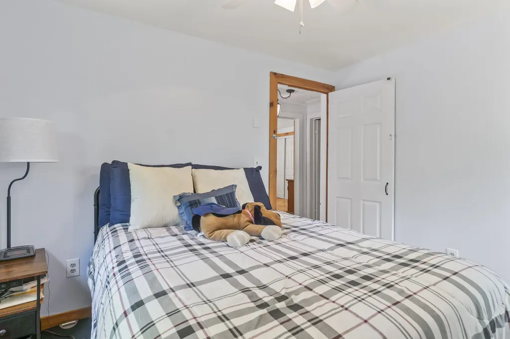 3 Richardson Drive Derry NH 03038