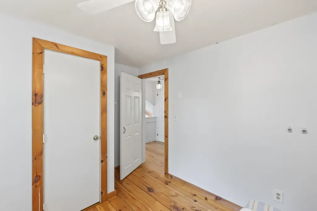 3 Richardson Drive Derry NH 03038