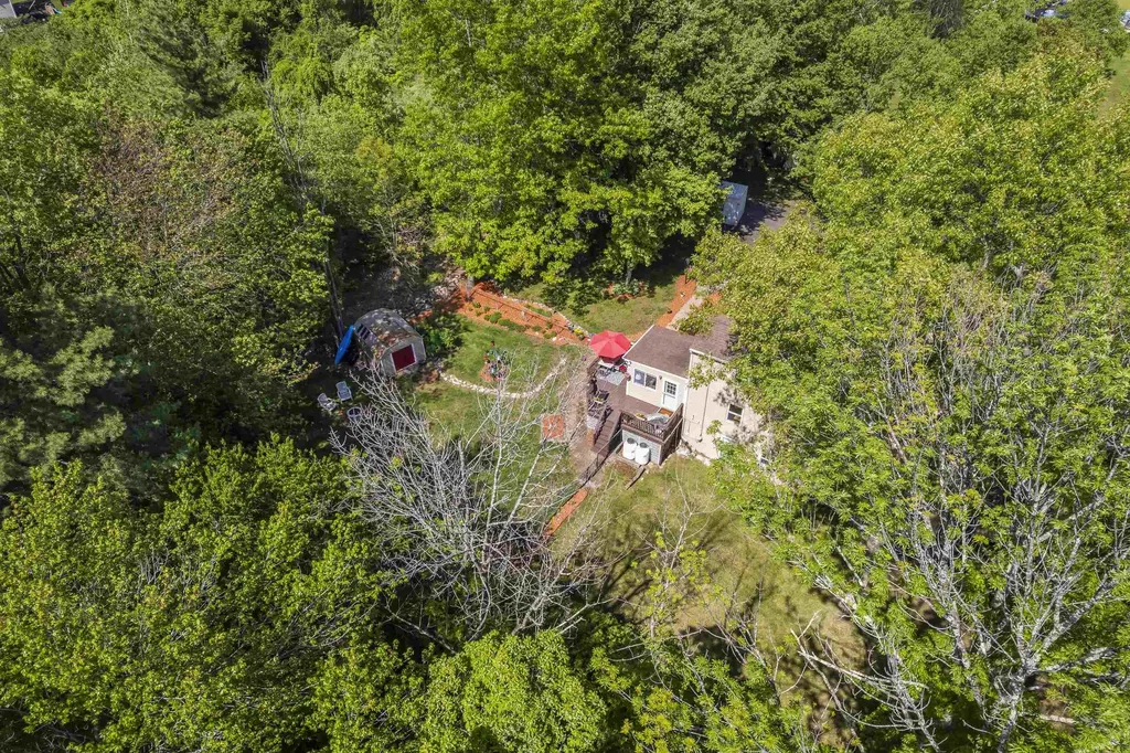 3 Richardson Drive Derry NH 03038