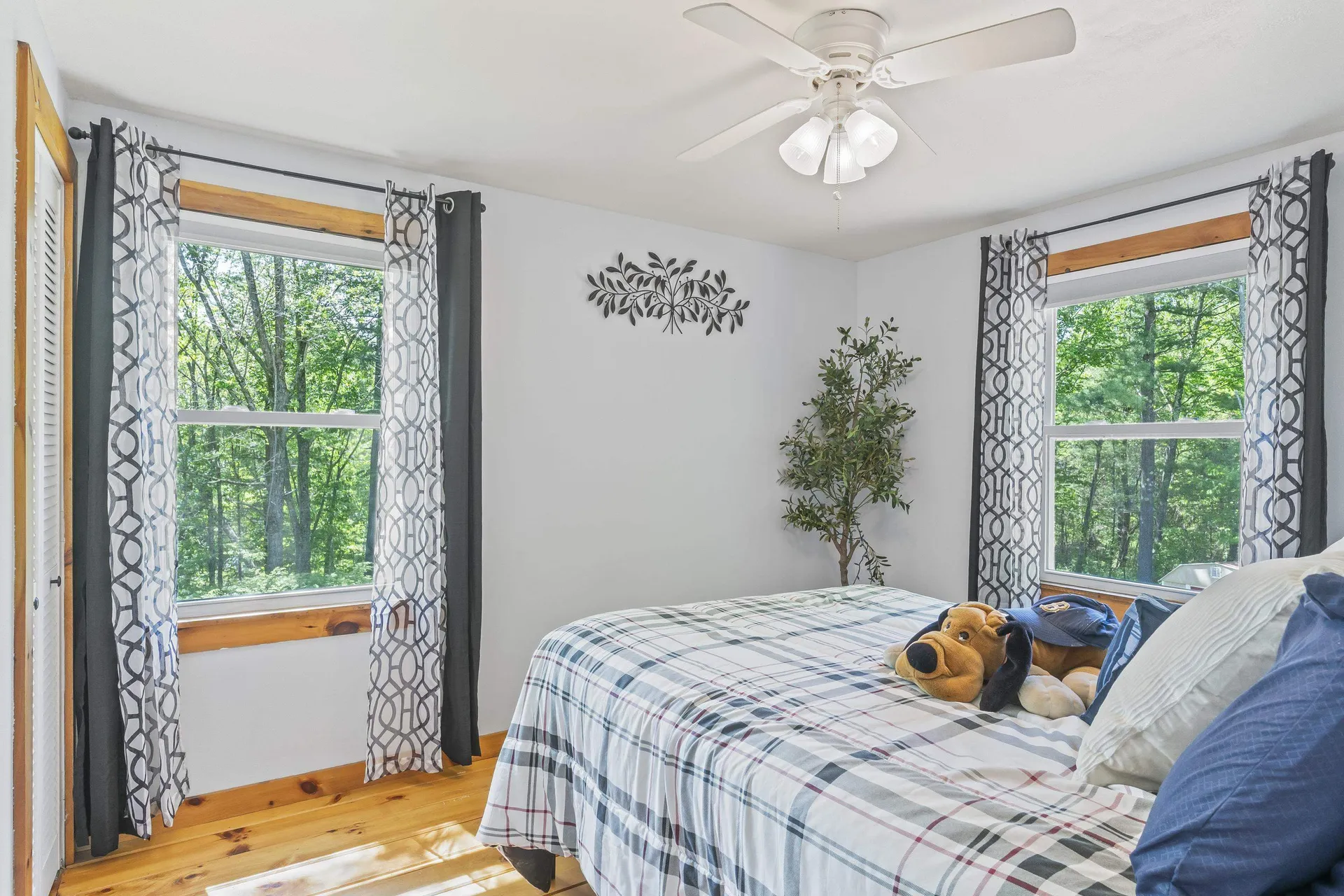 3 Richardson Drive Derry NH 03038