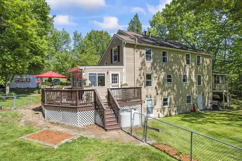 3 Richardson Drive Derry NH 03038