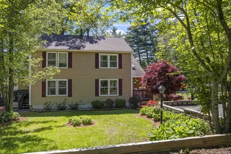 3 Richardson Drive Derry NH 03038