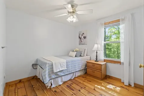 3 Richardson Drive Derry NH 03038