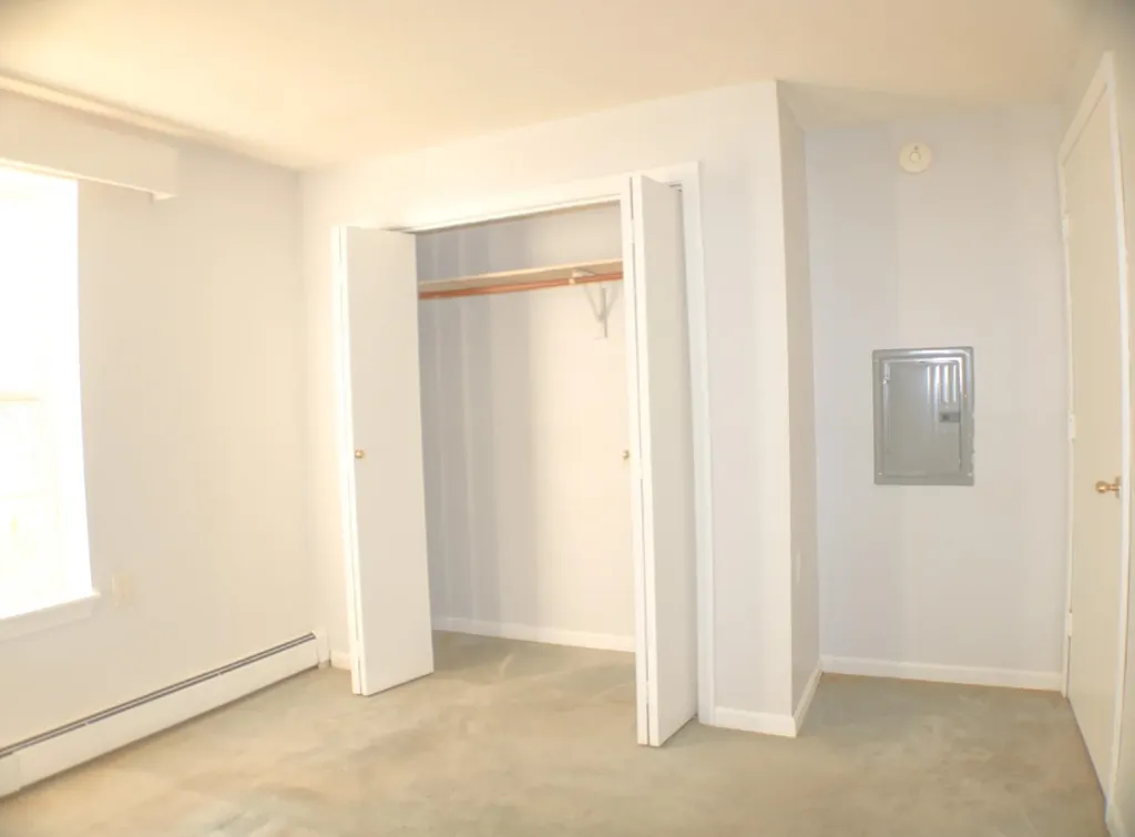 1702 White Cedar Boulevard Portsmouth NH 03801