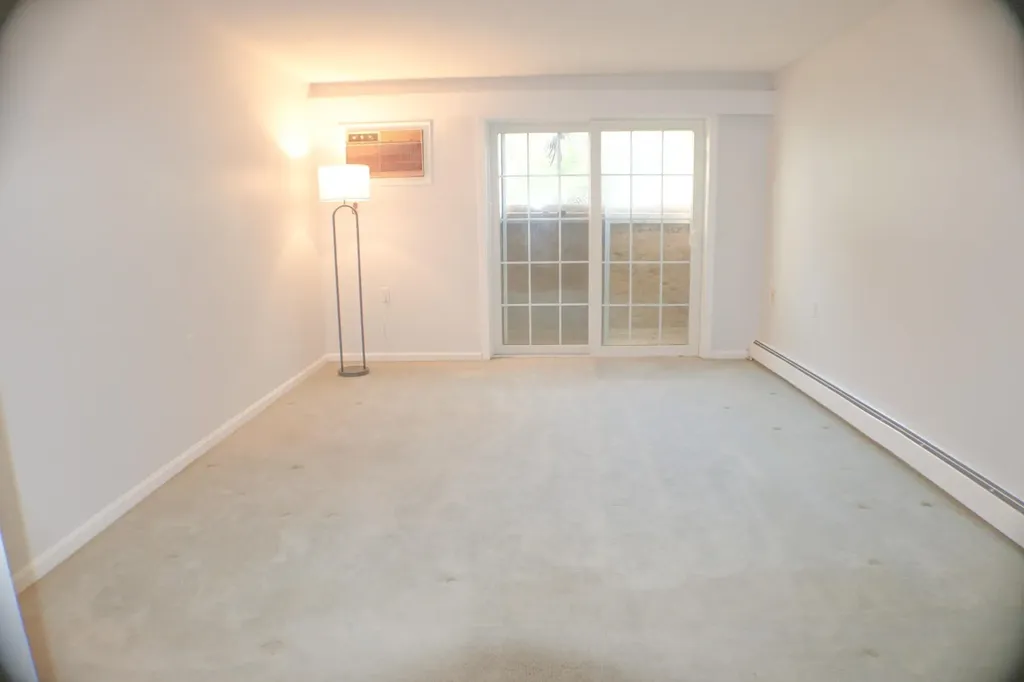 1702 White Cedar Boulevard Portsmouth NH 03801