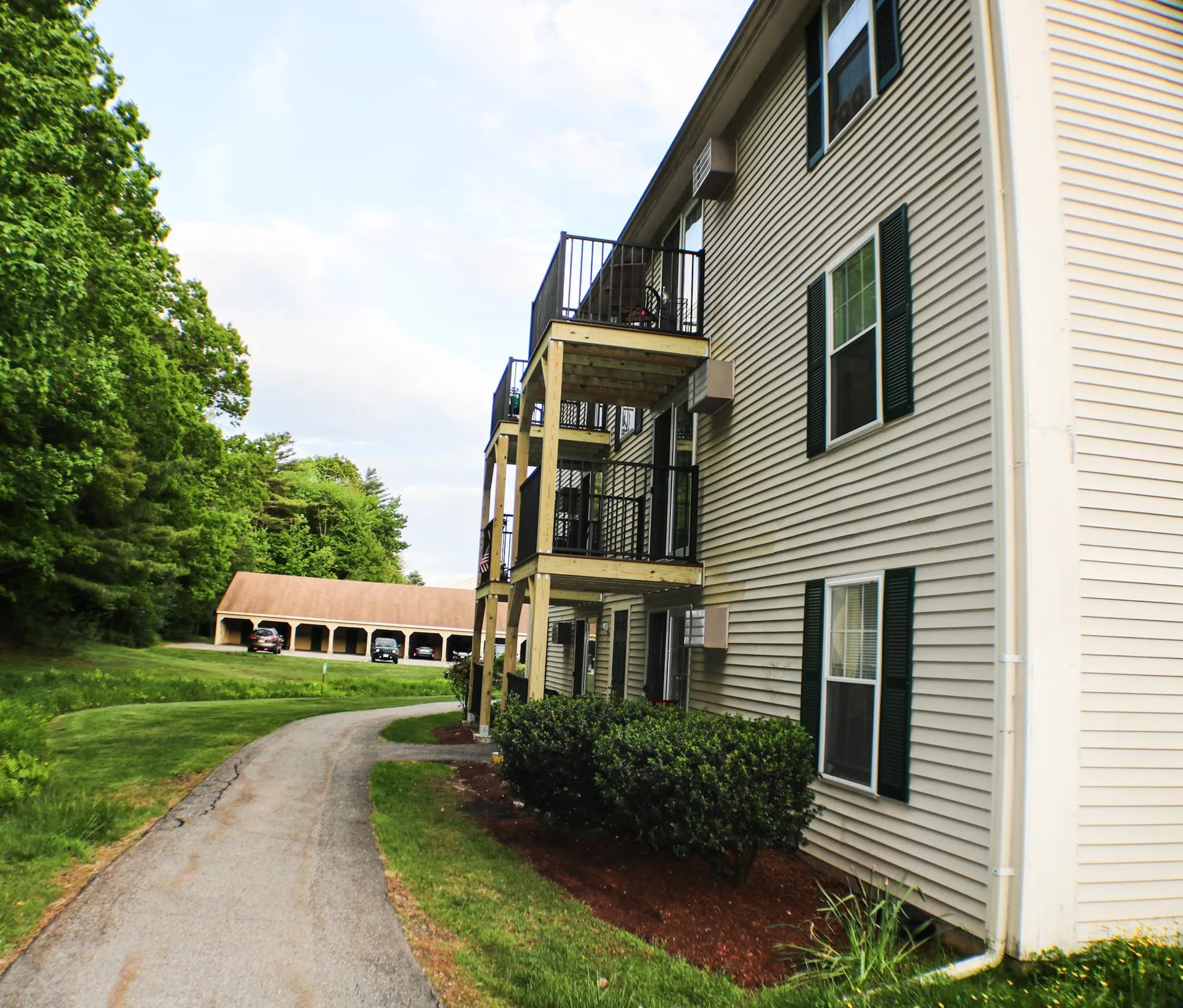 1702 White Cedar Boulevard Portsmouth NH 03801