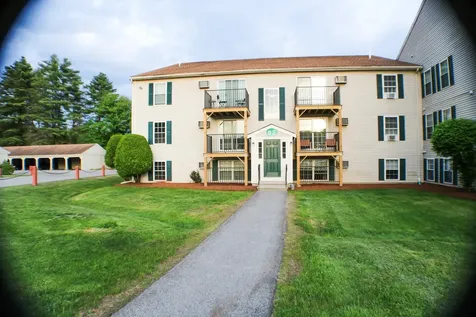1702 White Cedar Boulevard Portsmouth NH 03801