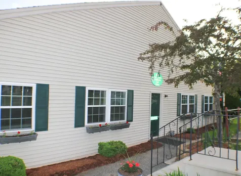 1702 White Cedar Boulevard Portsmouth NH 03801
