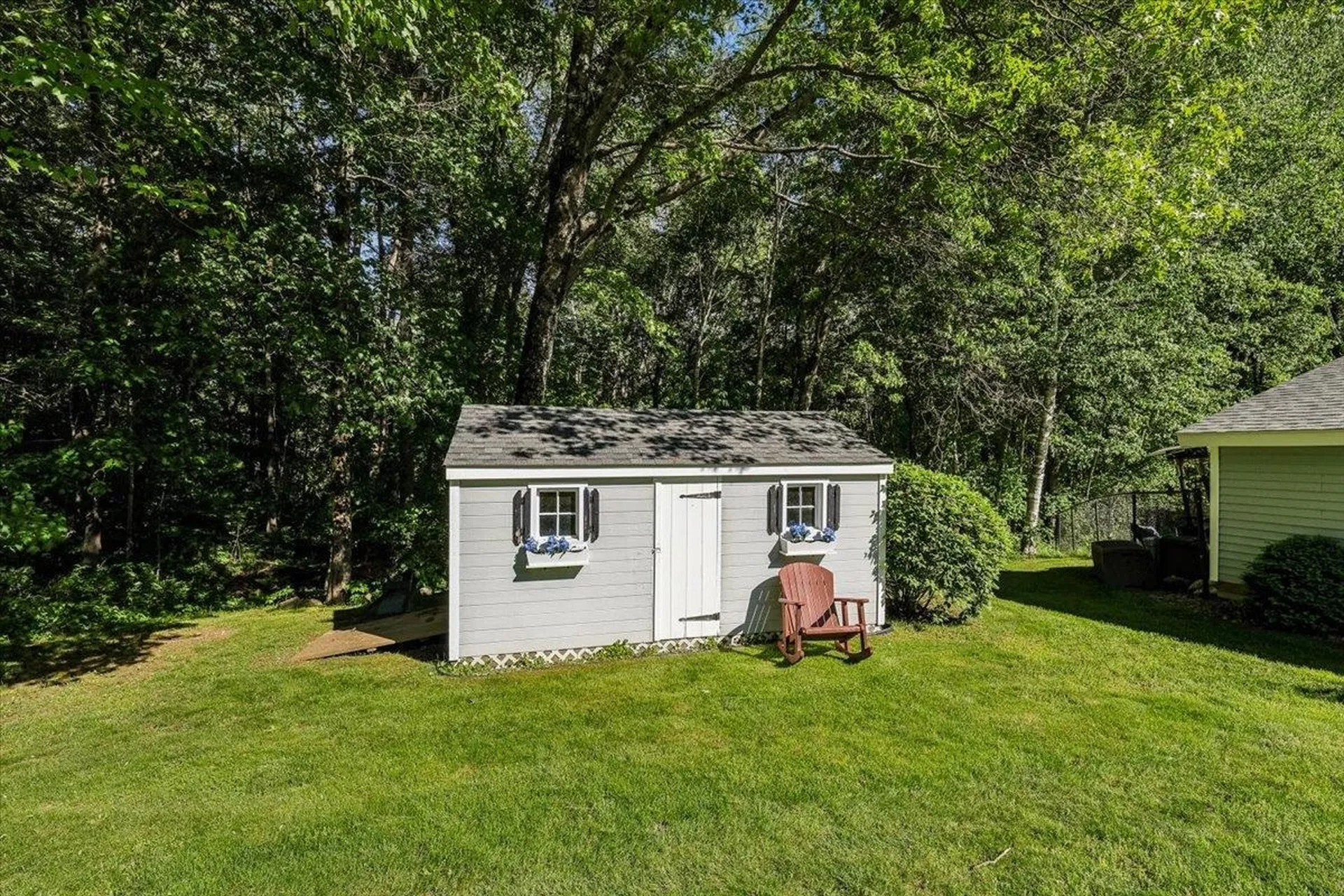 22 Kent Street Windham NH 03087