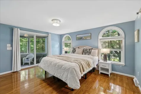 22 Kent Street Windham NH 03087