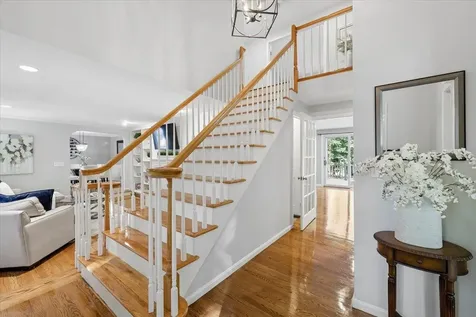22 Kent Street Windham NH 03087