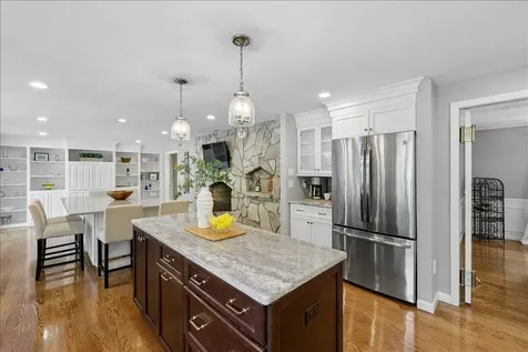 22 Kent Street Windham NH 03087