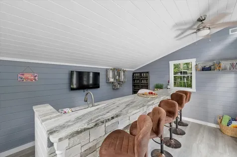 22 Kent Street Windham NH 03087