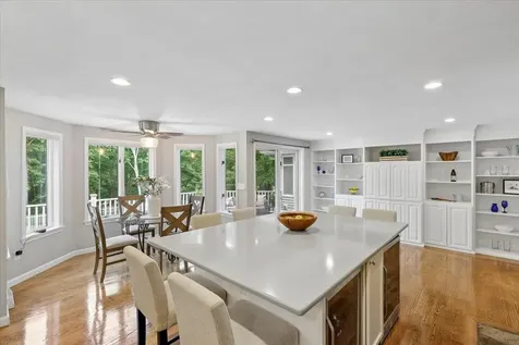 22 Kent Street Windham NH 03087