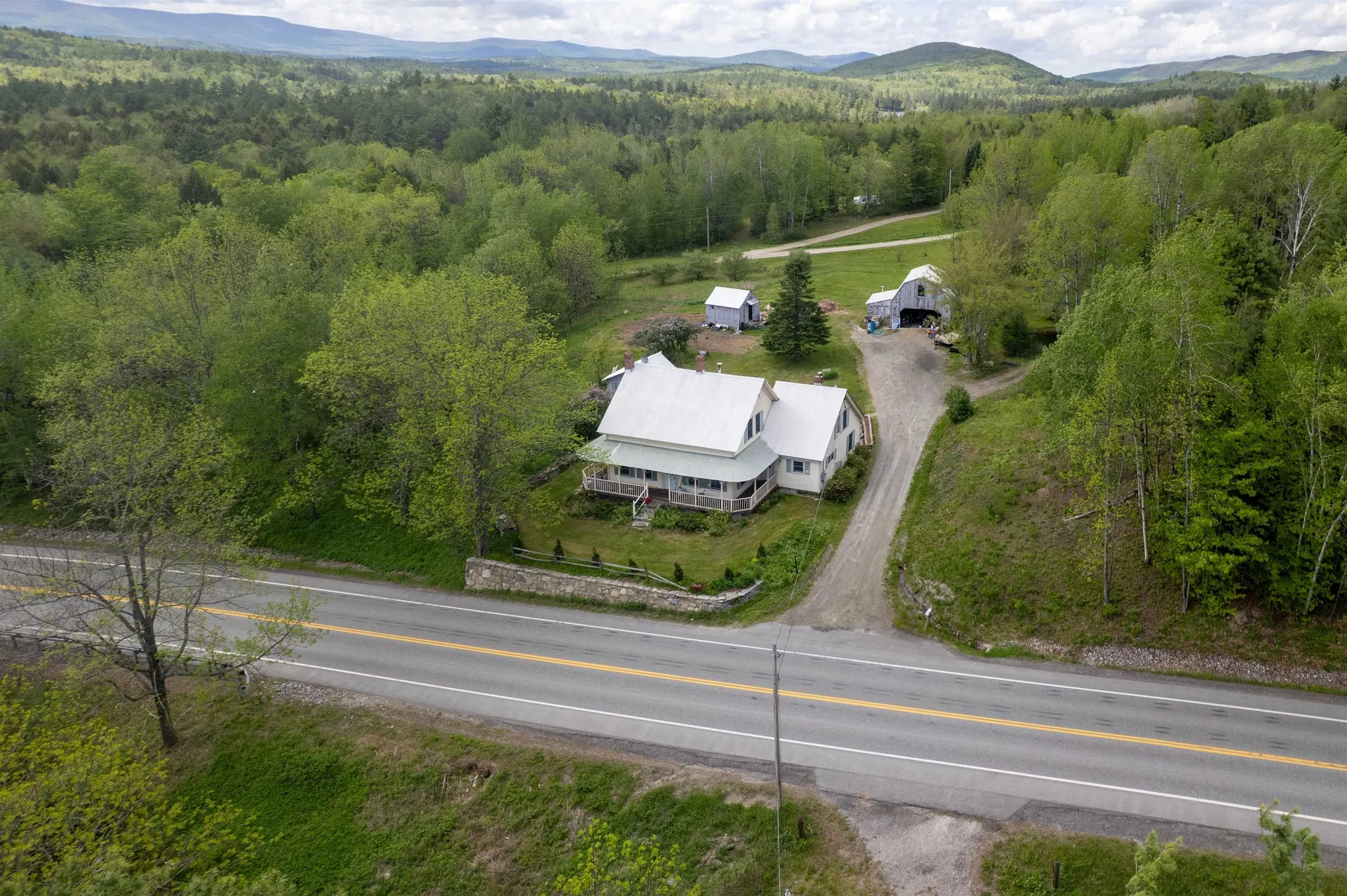 5735 Vt Route 11 Londonderry VT 05148