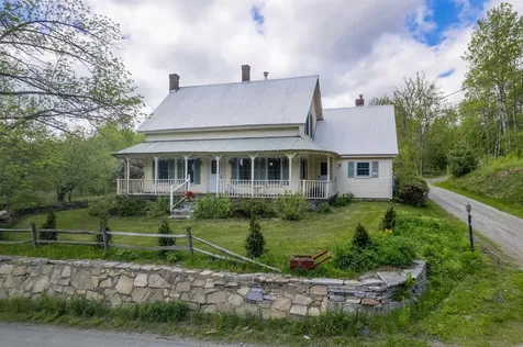 5735 Vt Route 11 Londonderry VT 05148