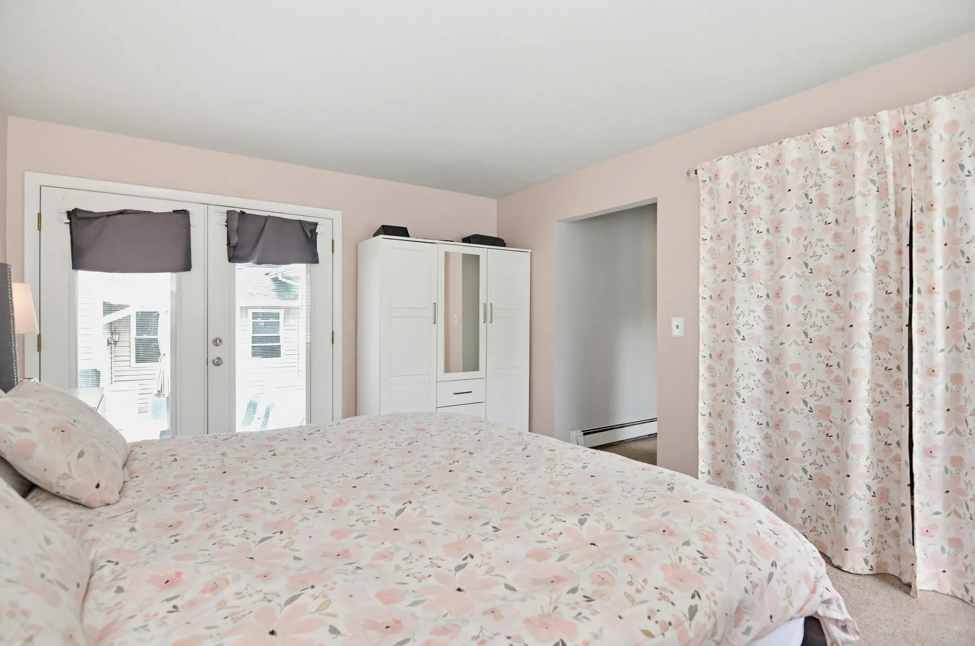 6 Ray Drive Hooksett NH 03106