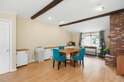 6 Ray Drive Hooksett NH 03106