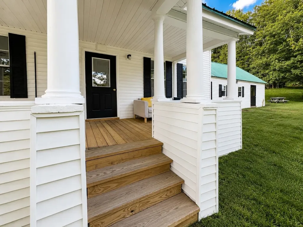 704 South Wheelock Road Lyndon VT 05851