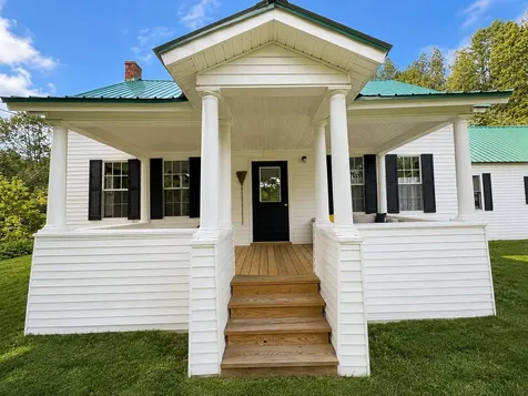 704 South Wheelock Road Lyndon VT 05851