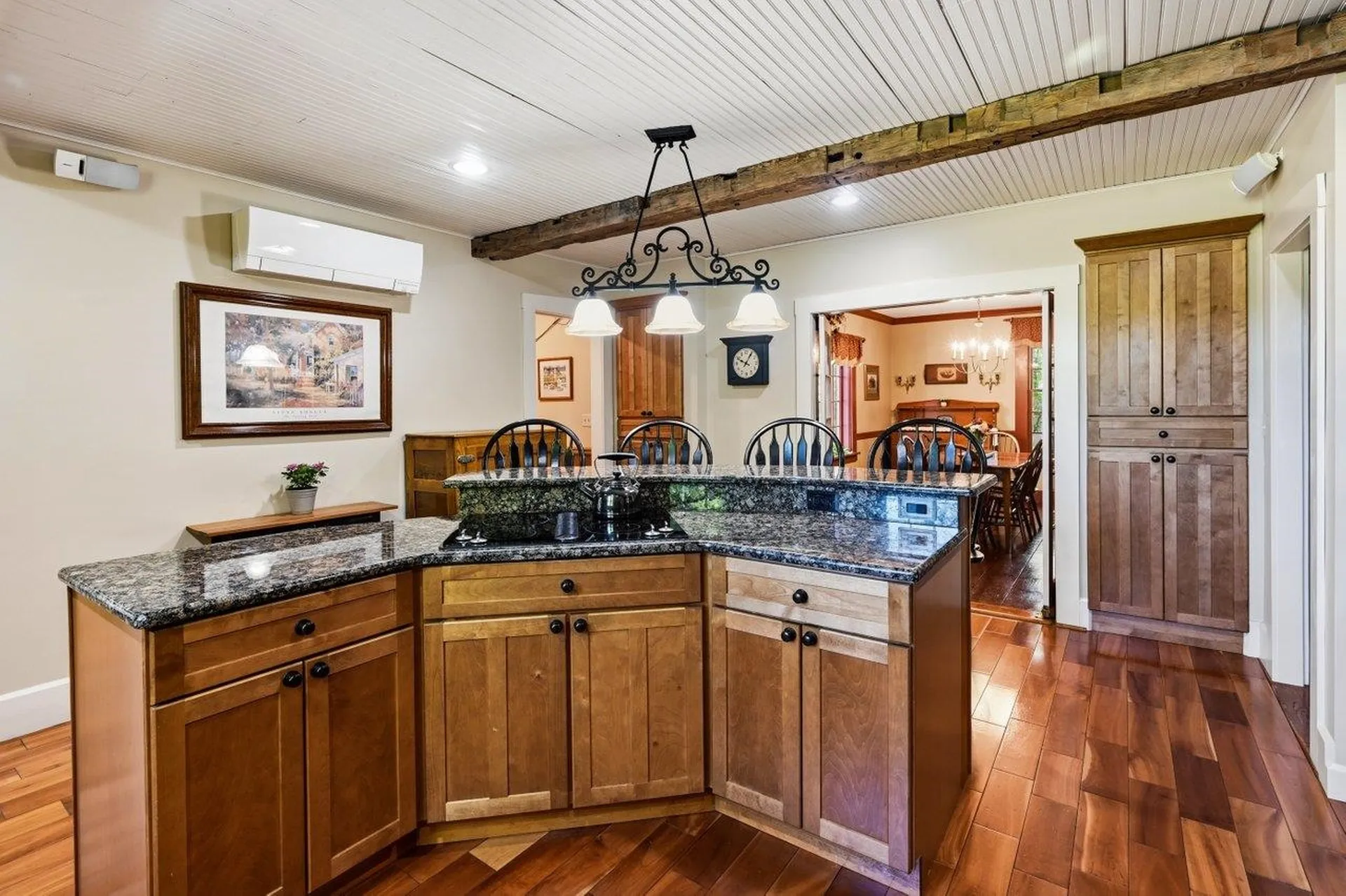 295 Wadleigh Falls Road Lee NH 03861