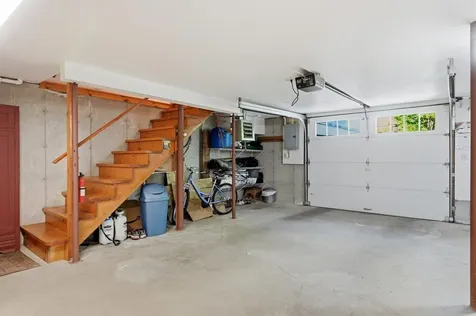 295 Wadleigh Falls Road Lee NH 03861