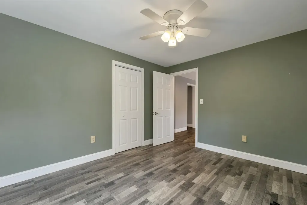 357 Robinhood Drive Wakefield NH 03872