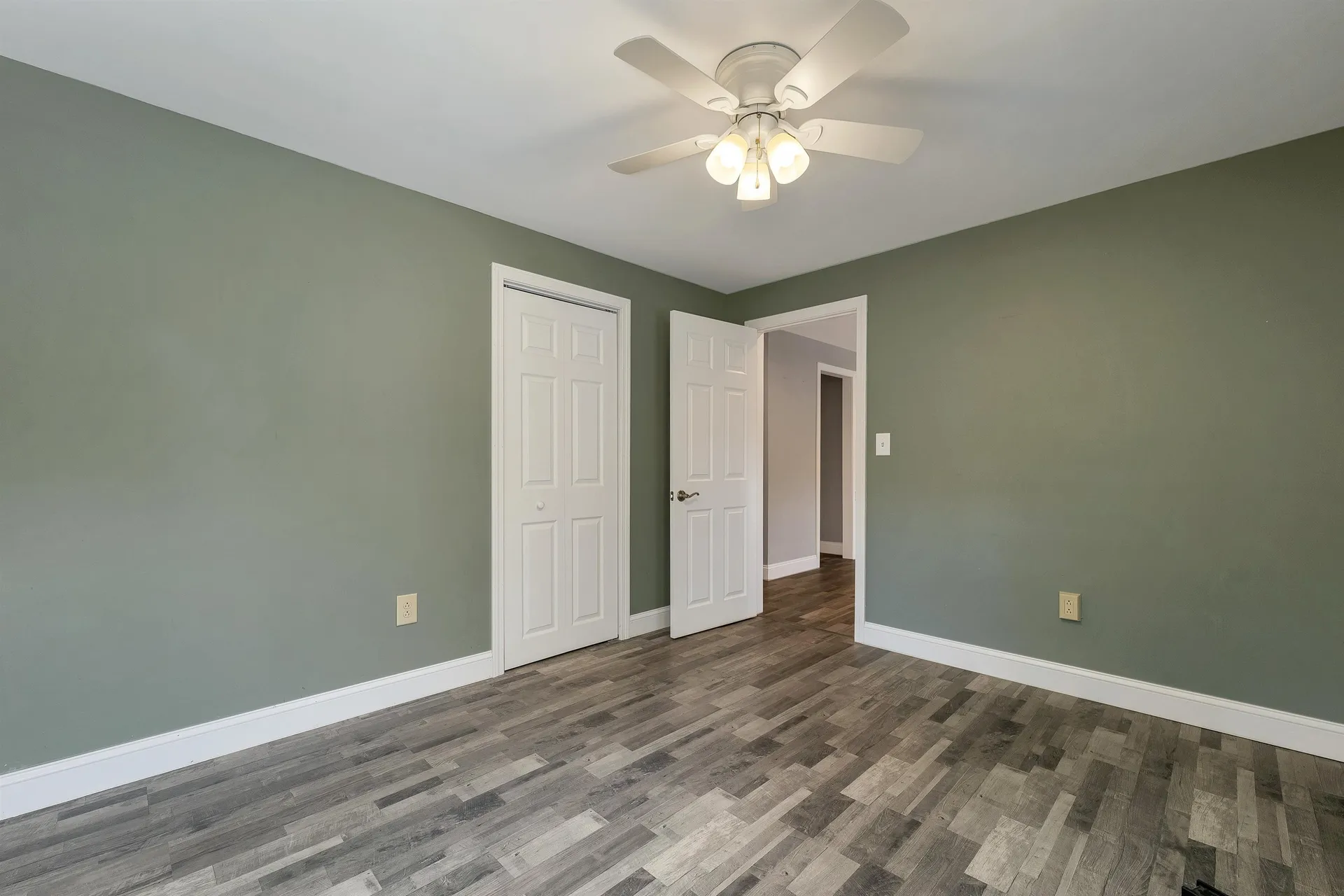 357 Robinhood Drive Wakefield NH 03872