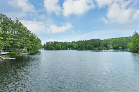 357 Robinhood Drive Wakefield NH 03872