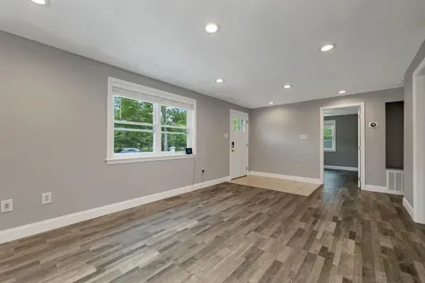 357 Robinhood Drive Wakefield NH 03872